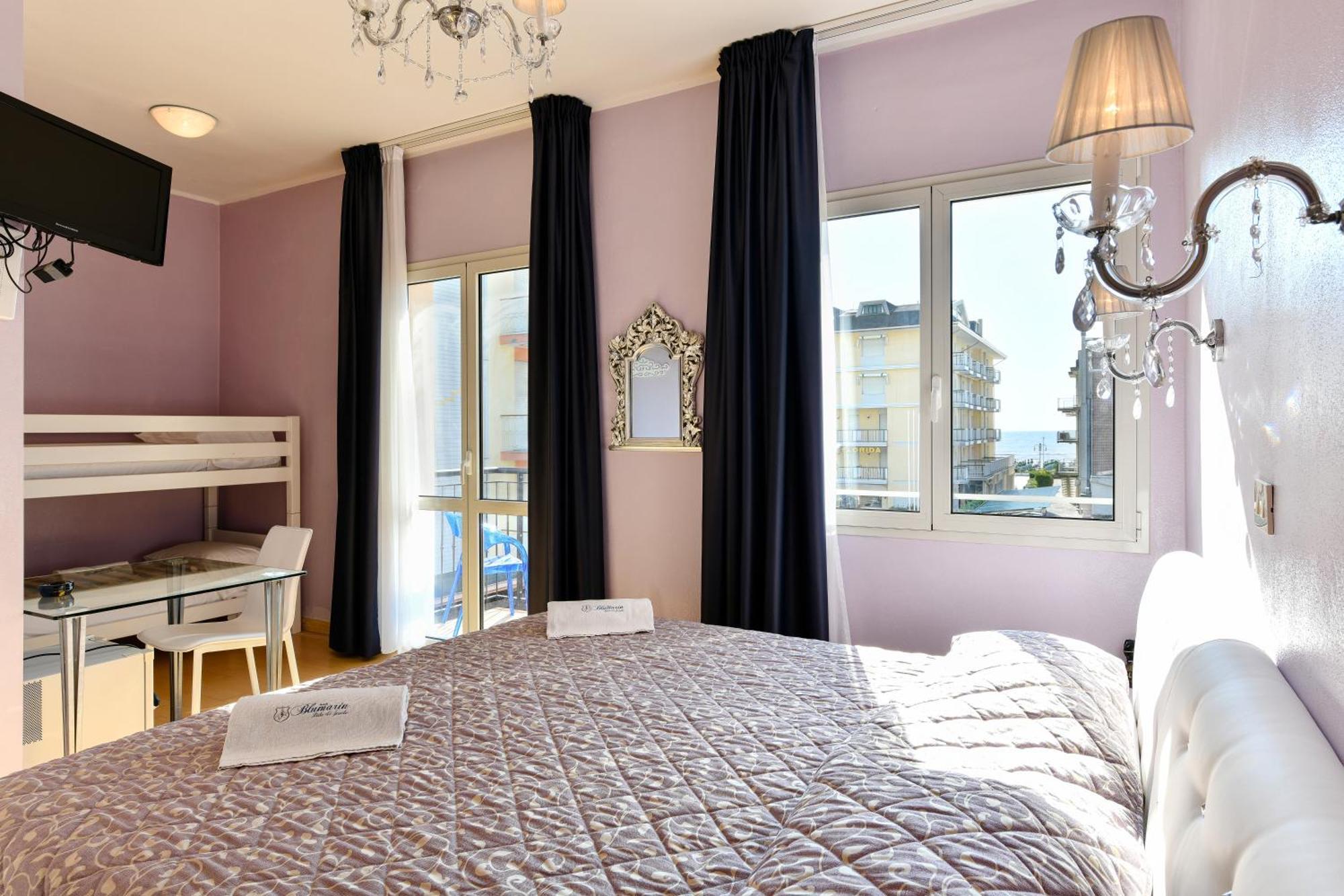 Blumarin Hotell Lido di Jesolo Eksteriør bilde